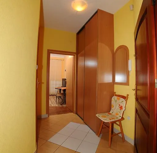 W Jantar - Lilasun 公寓