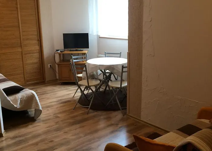 W Jantar - Lilasun 公寓 *